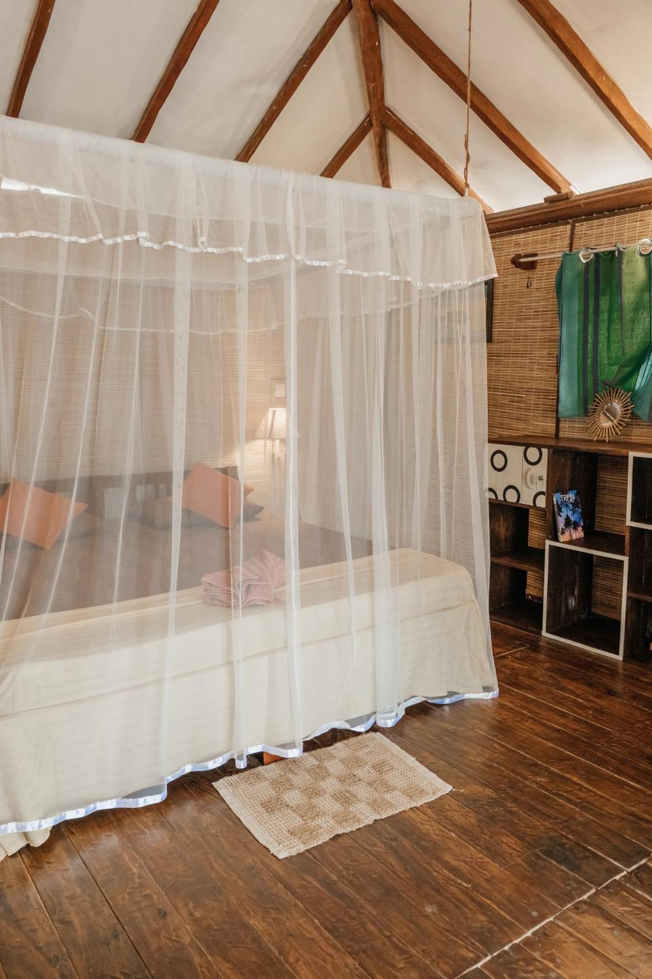 Kitesurfing Lanka Hotel Kalpitiya Exterior photo