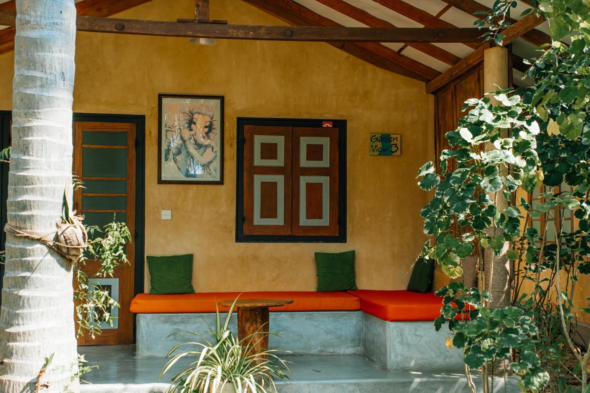 Kitesurfing Lanka Hotel Kalpitiya Exterior photo