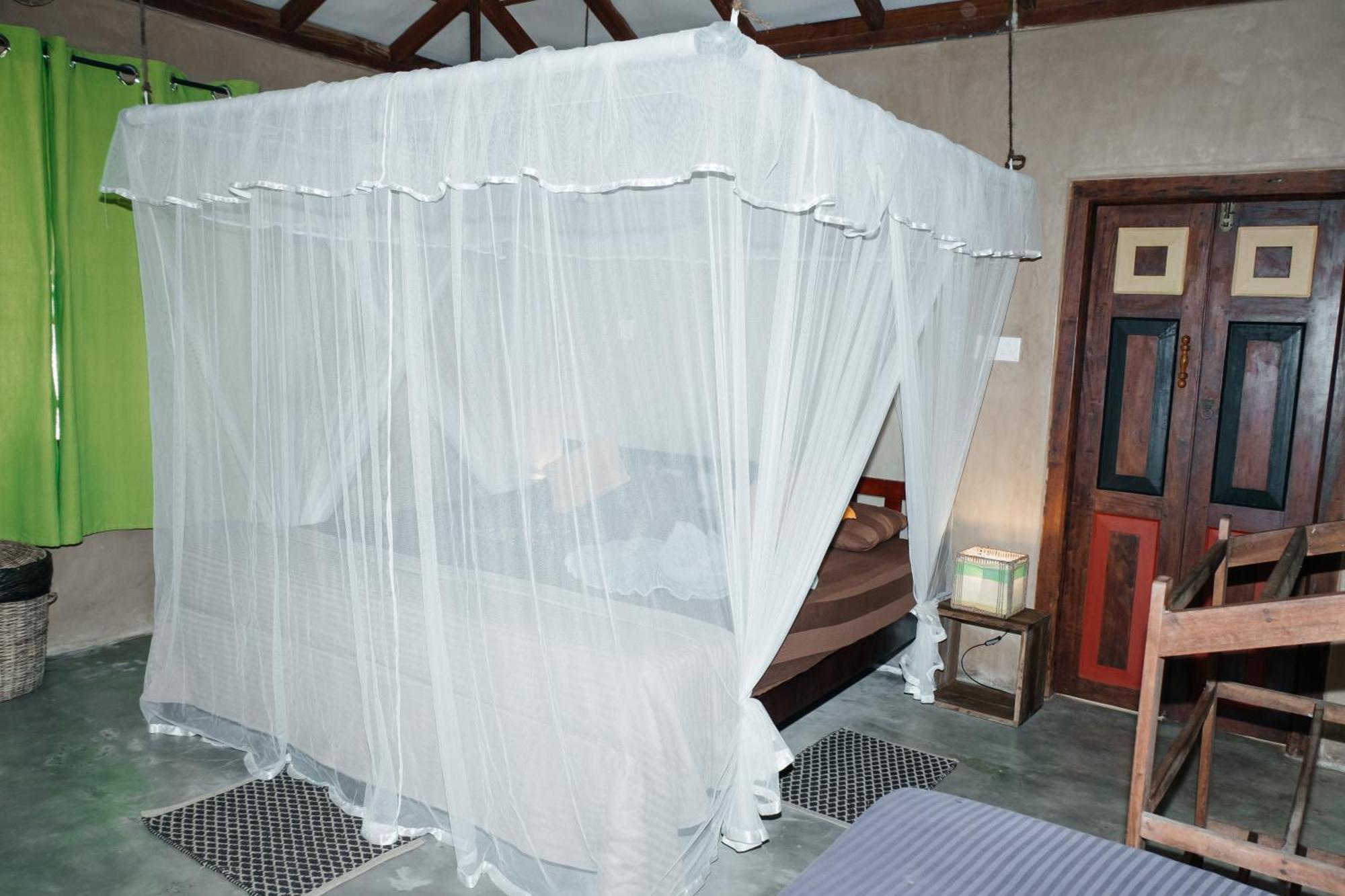 Kitesurfing Lanka Hotel Kalpitiya Exterior photo