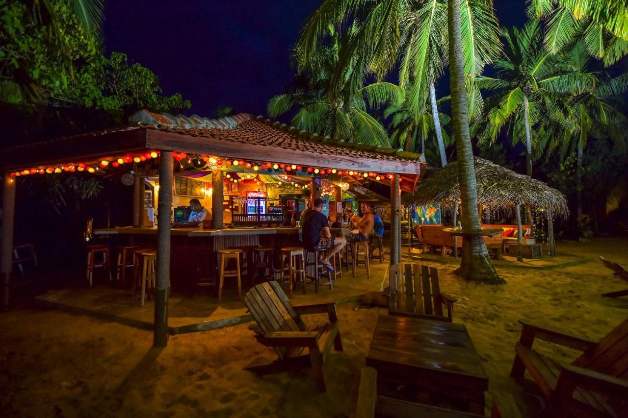 Kitesurfing Lanka Hotel Kalpitiya Exterior photo